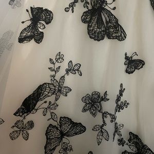 Chicwish mesh 3D midi skirt